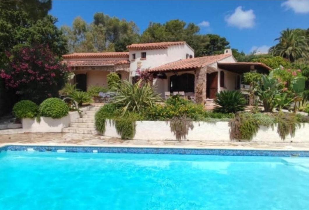 Villa La Louviere La Croix Valmer Golfe De Saint Tropez Exterior photo